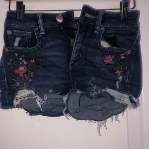 ripped american eagle shorts